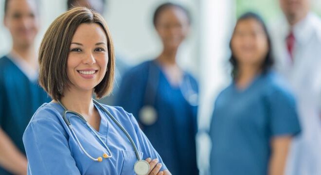 Five Essential Strategies to Thrive as a Travel Nurse in 2024