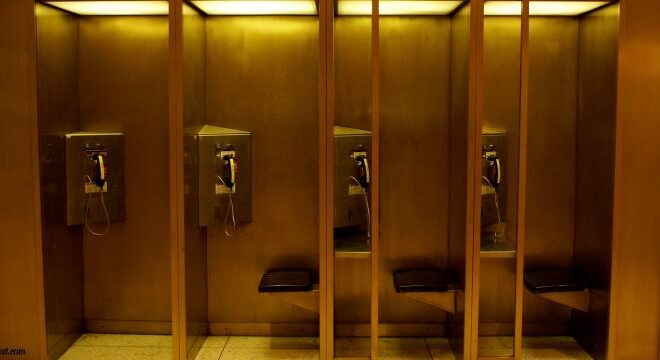 How Modular Office Booths Are Revolutionizing Workspace Flexibility