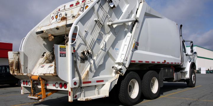 Joy's Ticket Innovations in Rear Loader Garbage Trucks: Enhancing Urban Waste Management